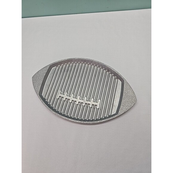 Wilton Armetale Gourmet Grillware Football Shape Griller - Picture 1 of 14